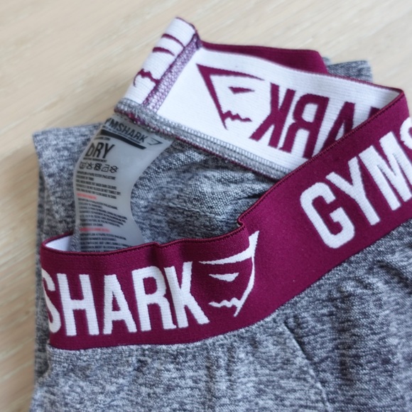 Gymshark Flex Leggings in Burgundy in XSMALL - Picture 4 of 16